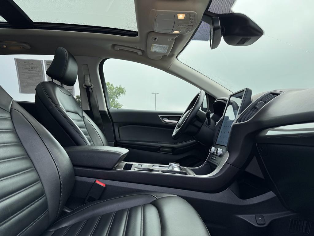 used 2023 Ford Edge car, priced at $27,529