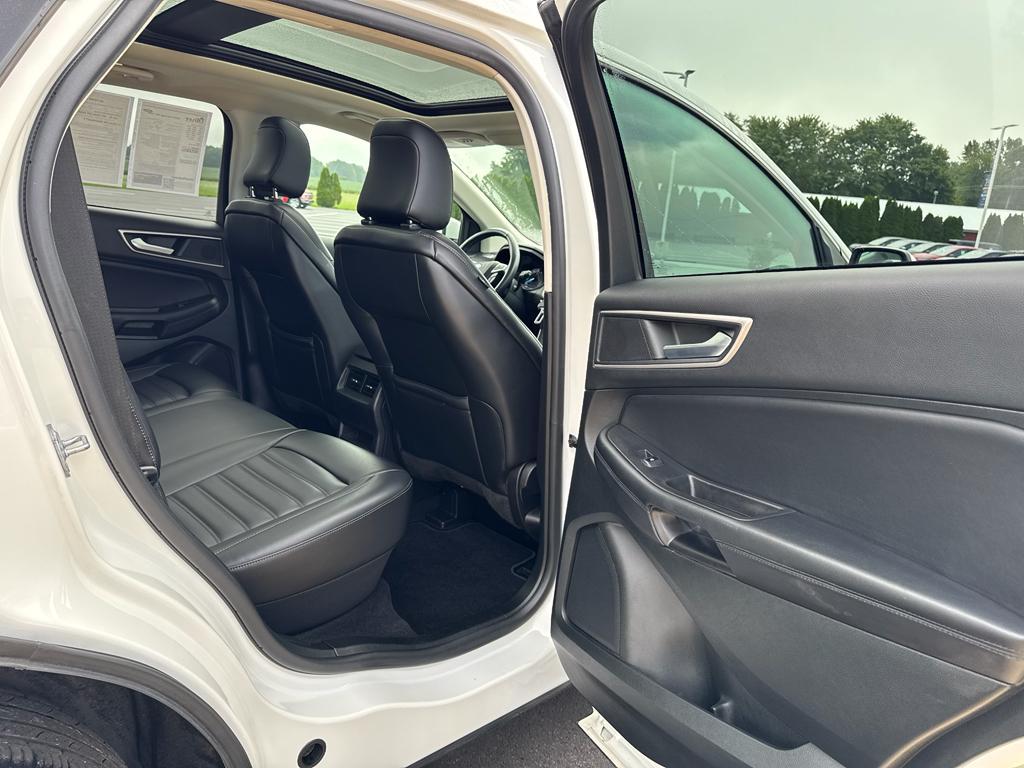 used 2023 Ford Edge car, priced at $27,529
