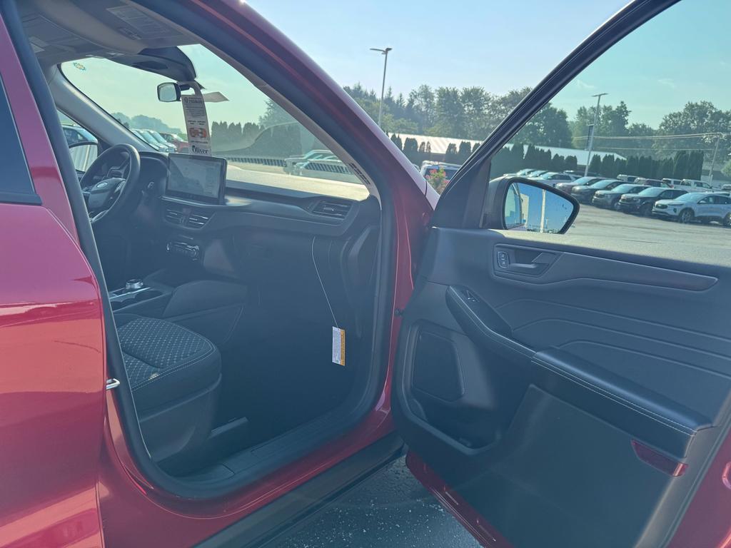 new 2025 Ford Escape car, priced at $32,435