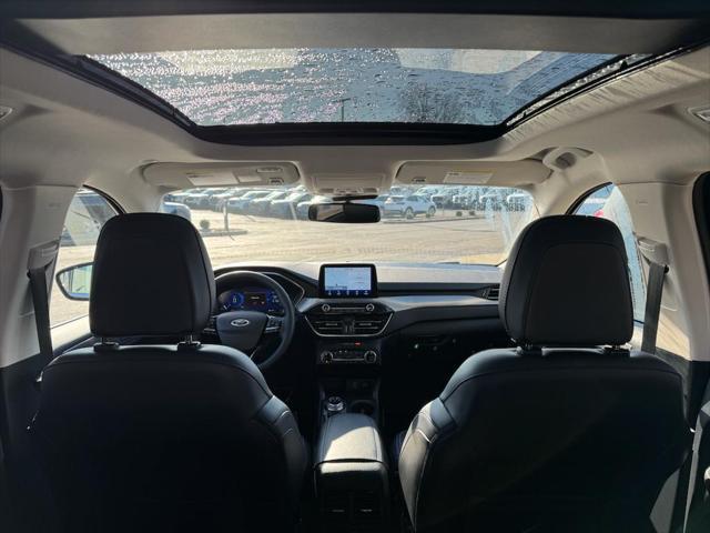 used 2022 Ford Escape car, priced at $27,145