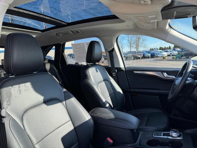 used 2022 Ford Escape car, priced at $27,145