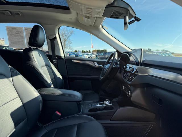 used 2022 Ford Escape car, priced at $27,145