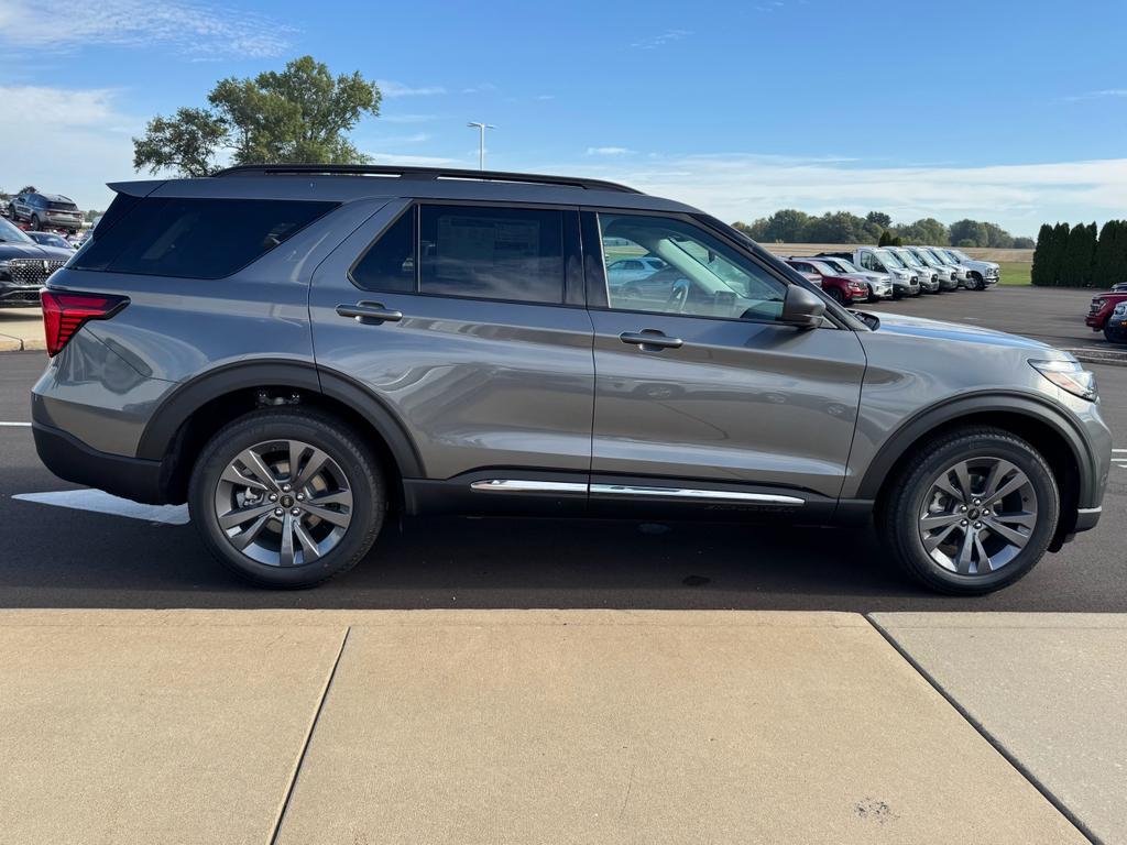new 2025 Ford Explorer car, priced at $47,445