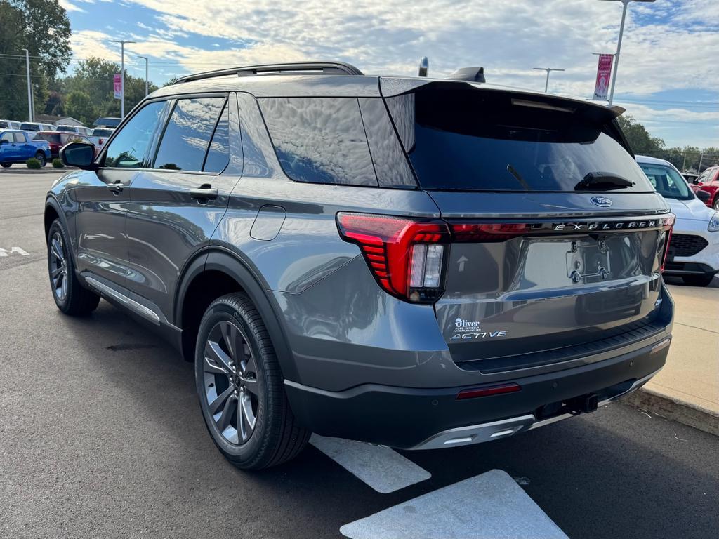 new 2025 Ford Explorer car, priced at $47,445