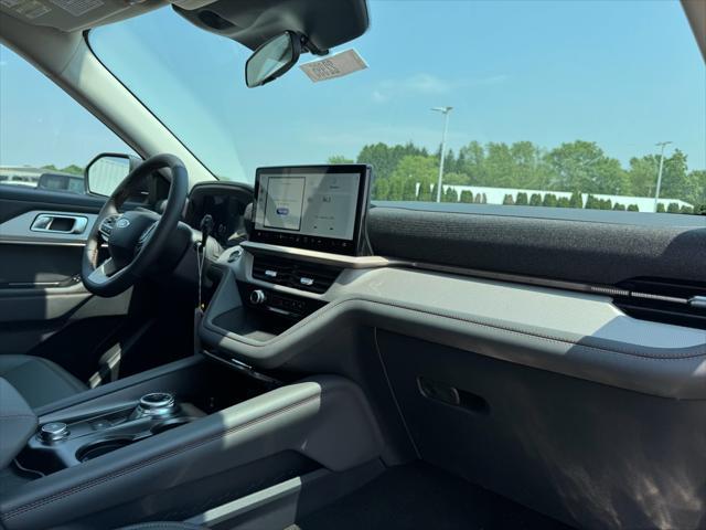 new 2025 Ford Explorer car, priced at $47,158