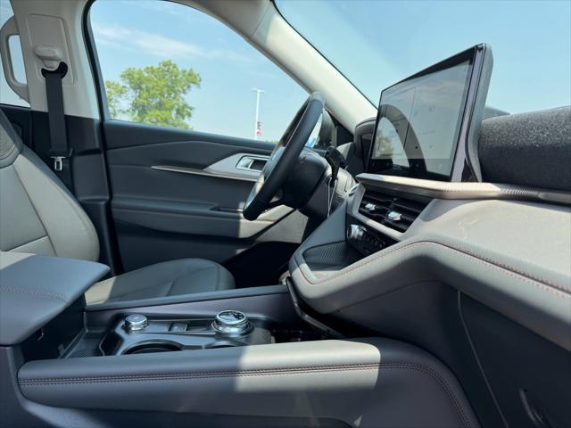 new 2025 Ford Explorer car, priced at $47,158