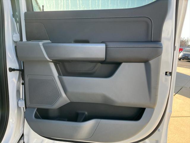 new 2025 Ford F-150 car, priced at $51,592