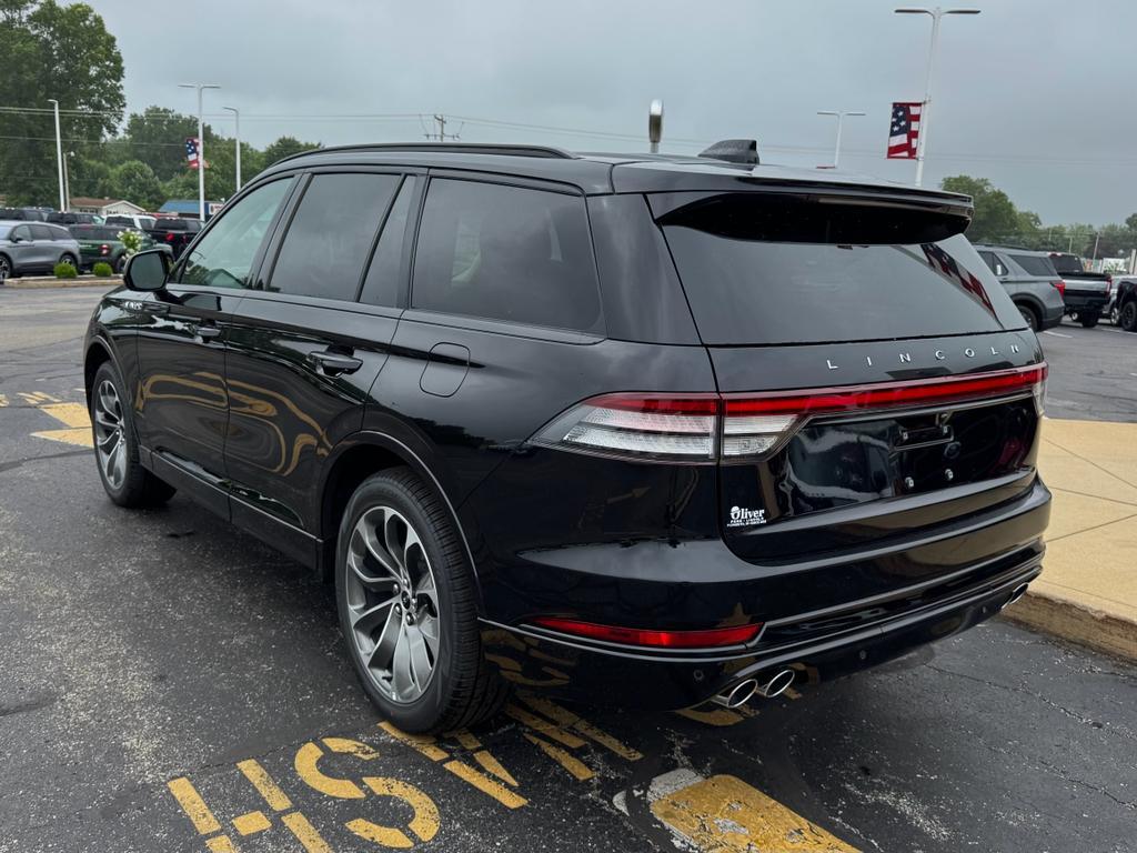 new 2025 Lincoln Aviator car, priced at $69,685