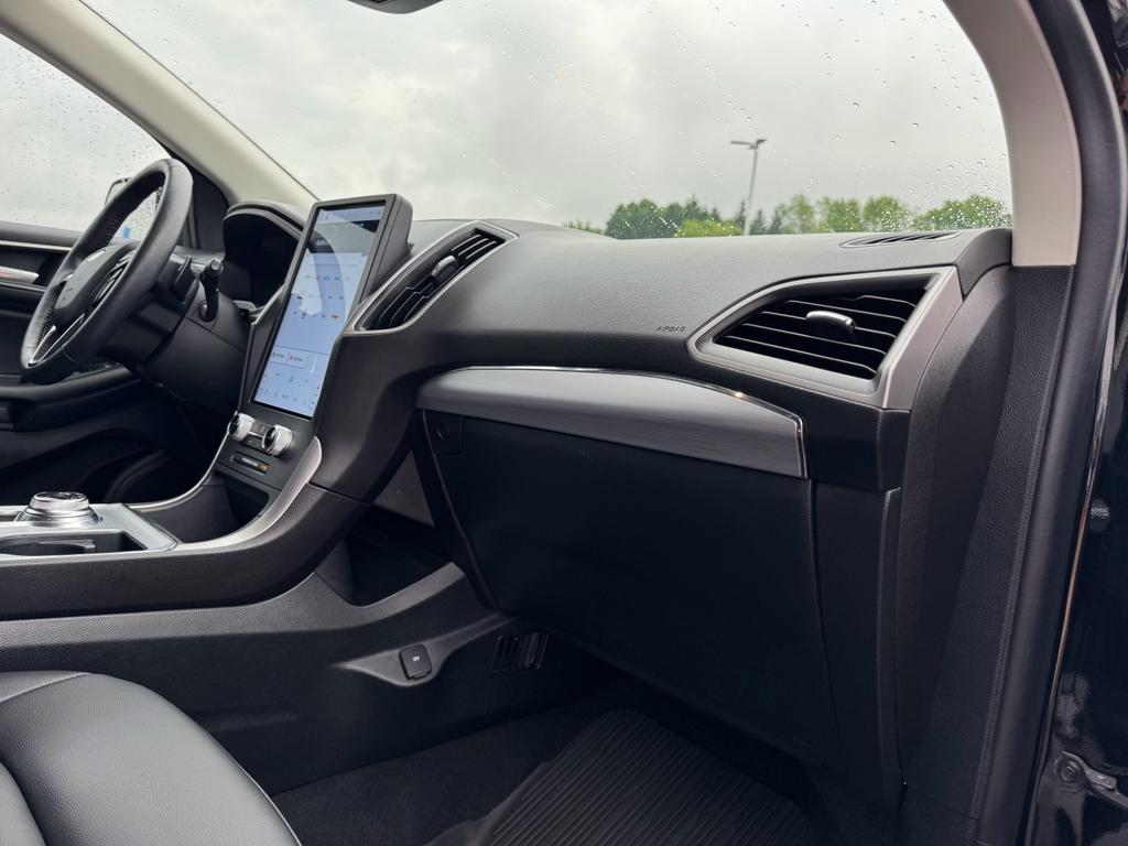 used 2022 Ford Edge car, priced at $26,985