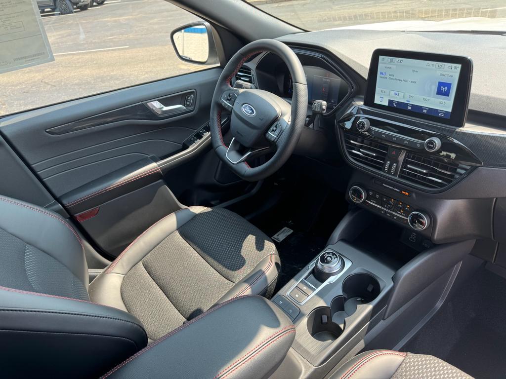 new 2025 Ford Escape car, priced at $34,380