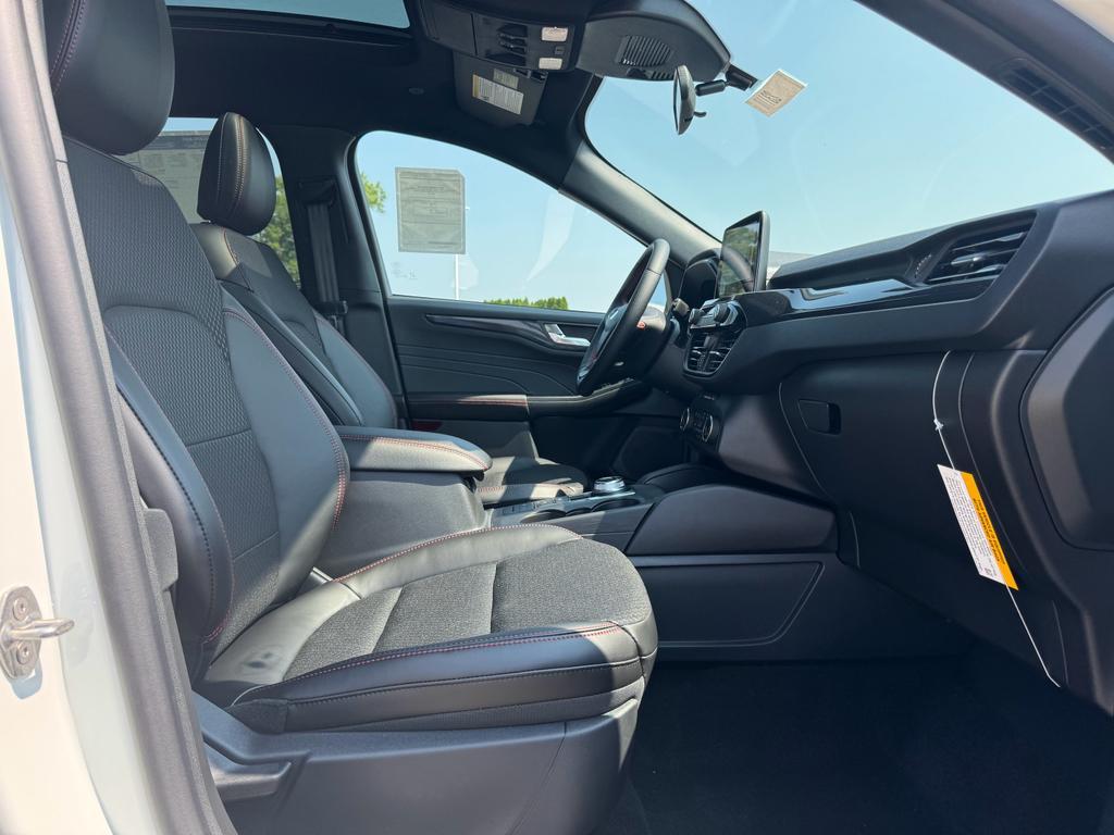 new 2025 Ford Escape car, priced at $34,380