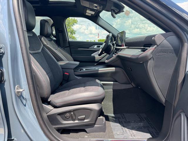 new 2025 Ford Explorer car, priced at $57,726