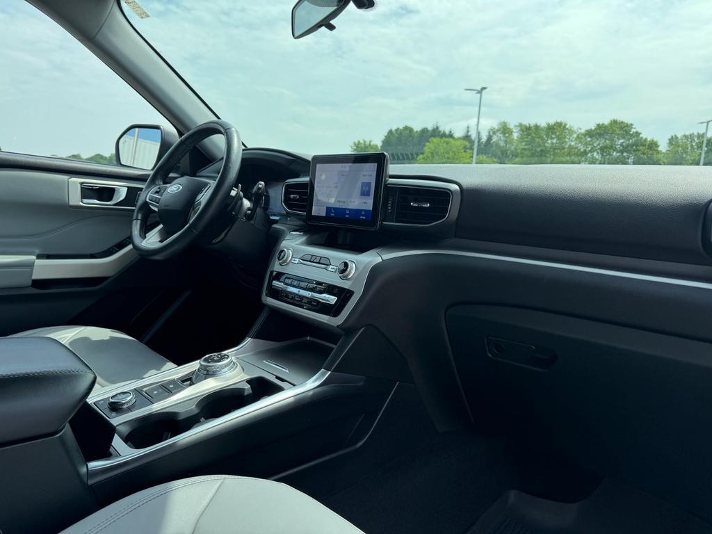 used 2021 Ford Explorer car, priced at $29,678