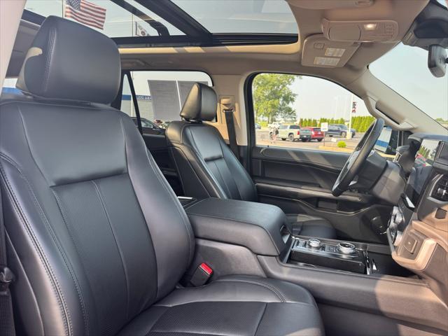 used 2022 Ford Expedition Max car, priced at $51,998