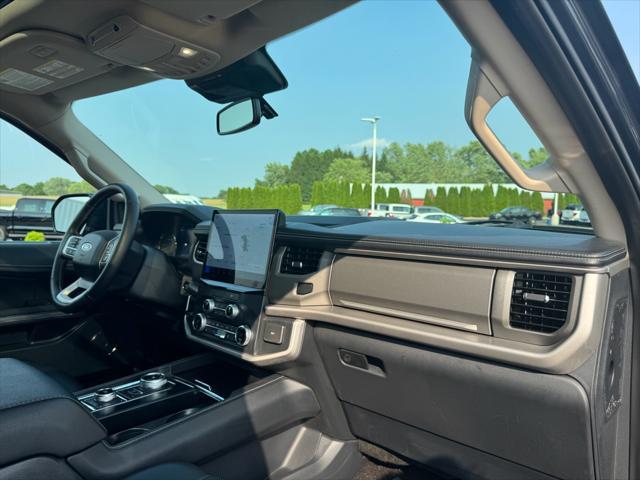 used 2022 Ford Expedition Max car, priced at $51,998