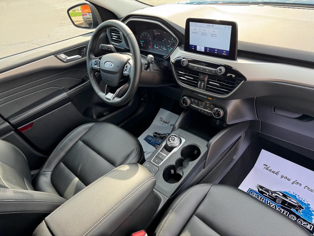 used 2022 Ford Escape car, priced at $24,499
