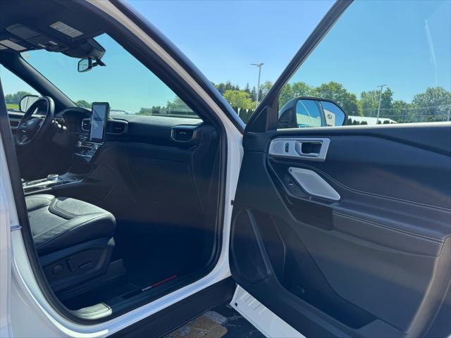 used 2022 Ford Explorer car, priced at $34,999