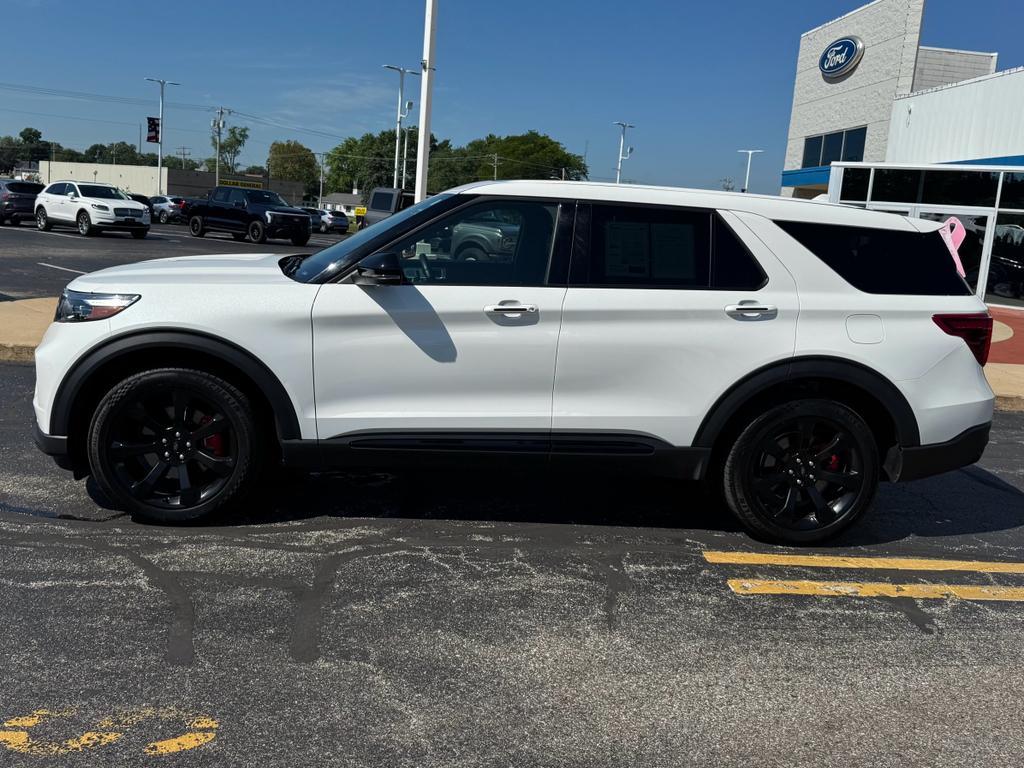 used 2022 Ford Explorer car, priced at $33,624