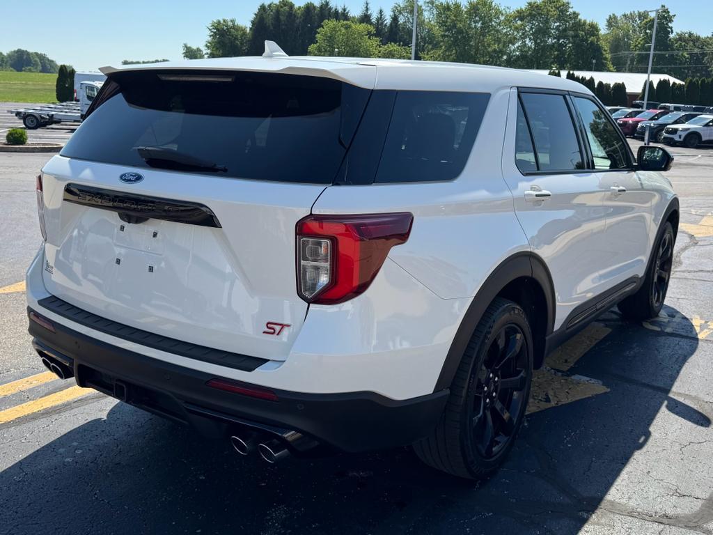 used 2022 Ford Explorer car, priced at $33,624
