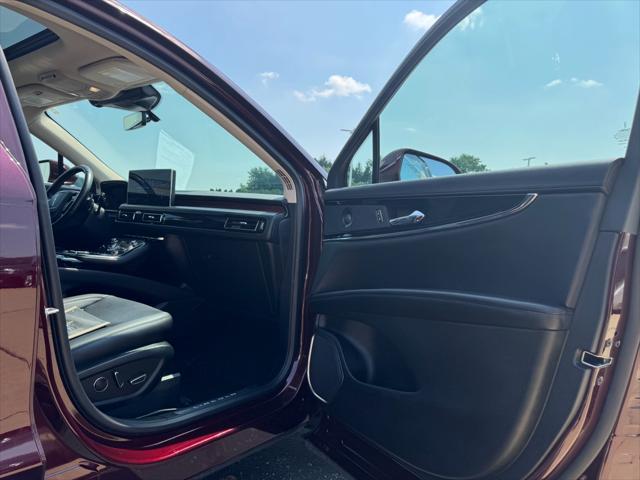 used 2022 Lincoln Nautilus car, priced at $38,670