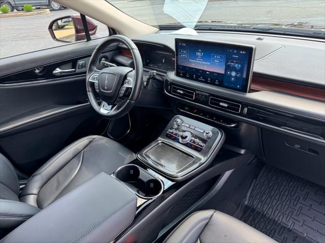 used 2022 Lincoln Nautilus car, priced at $38,670