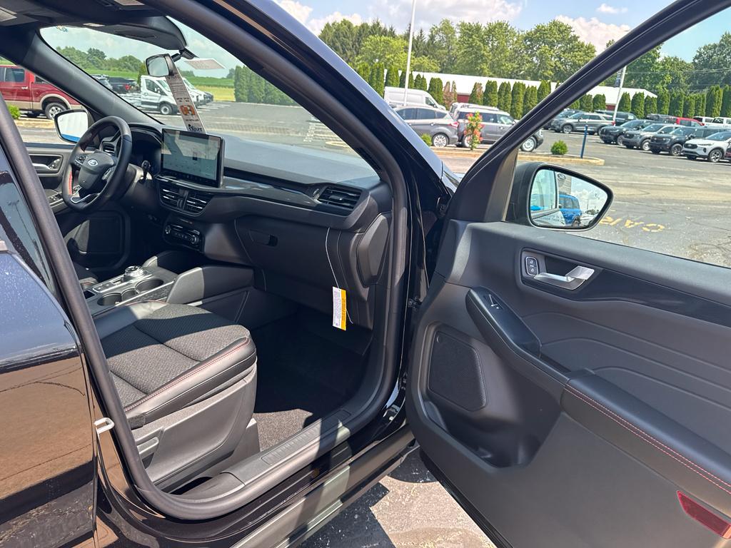new 2025 Ford Escape car, priced at $32,785