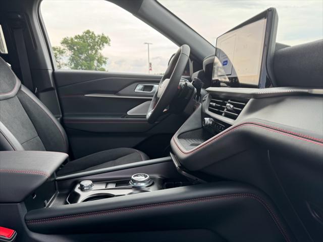 new 2025 Ford Explorer car, priced at $57,726