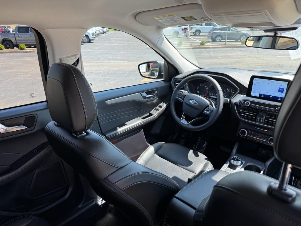 used 2022 Ford Escape car, priced at $24,415