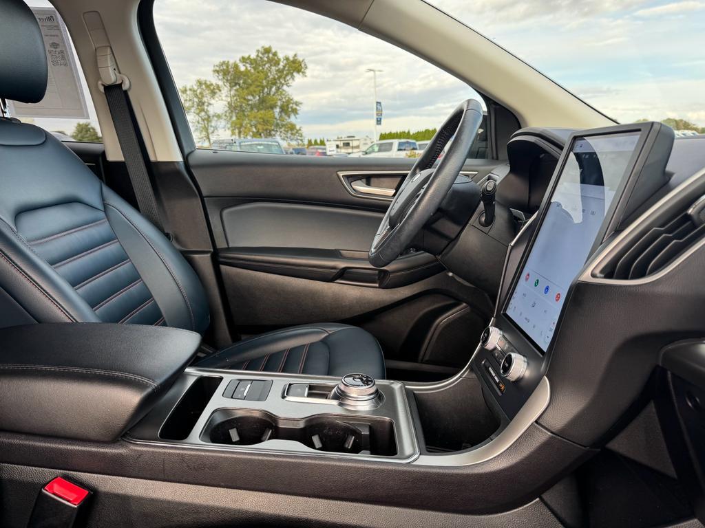 used 2023 Ford Edge car, priced at $26,894