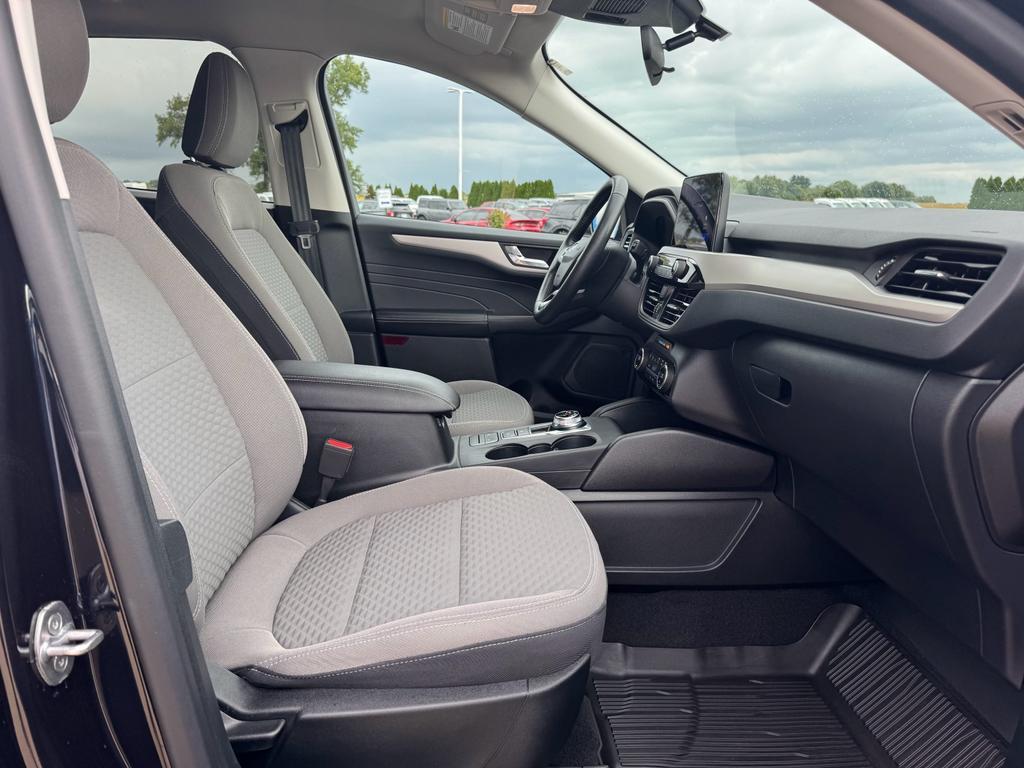 used 2021 Ford Escape car, priced at $20,761