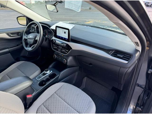 used 2022 Ford Escape car, priced at $23,421