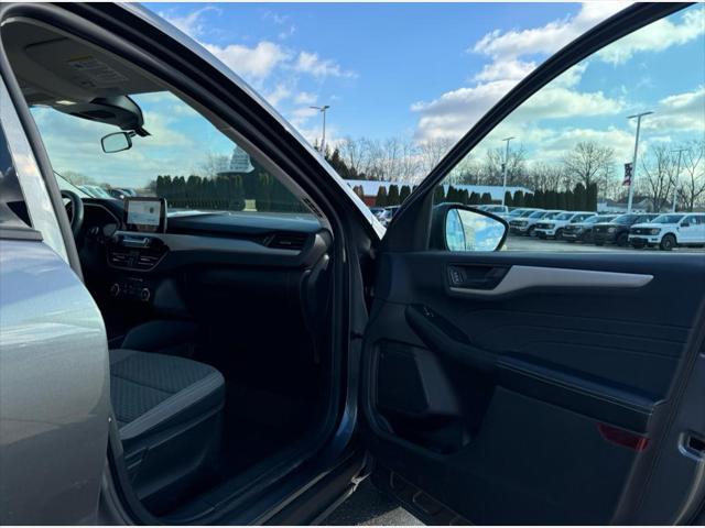 used 2022 Ford Escape car, priced at $23,421