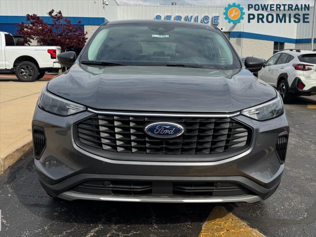 new 2025 Ford Escape car, priced at $30,576