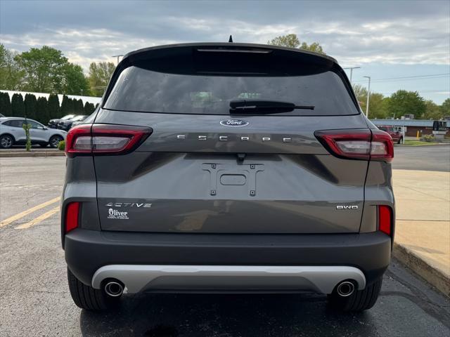 new 2025 Ford Escape car, priced at $30,576