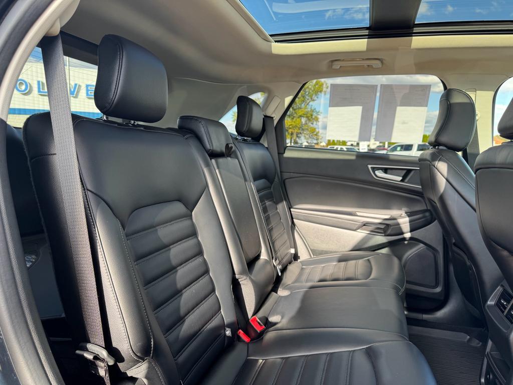 used 2024 Ford Edge car, priced at $28,226