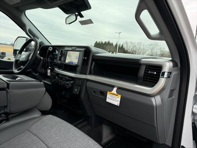 new 2025 Ford F-250 car, priced at $54,525
