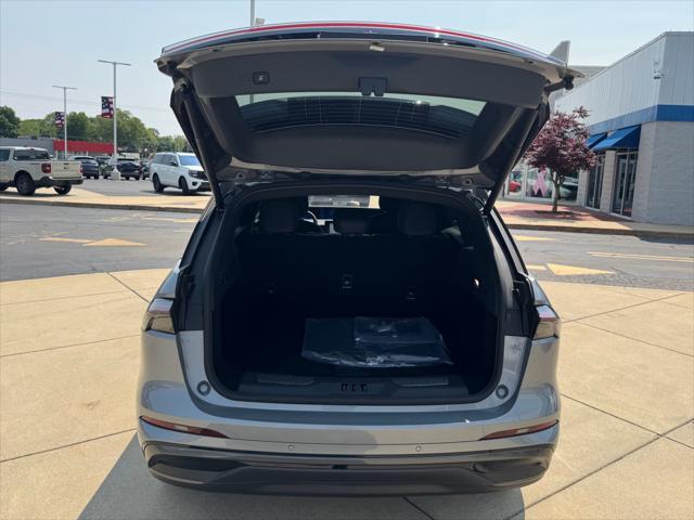 new 2025 Lincoln Nautilus car, priced at $54,246