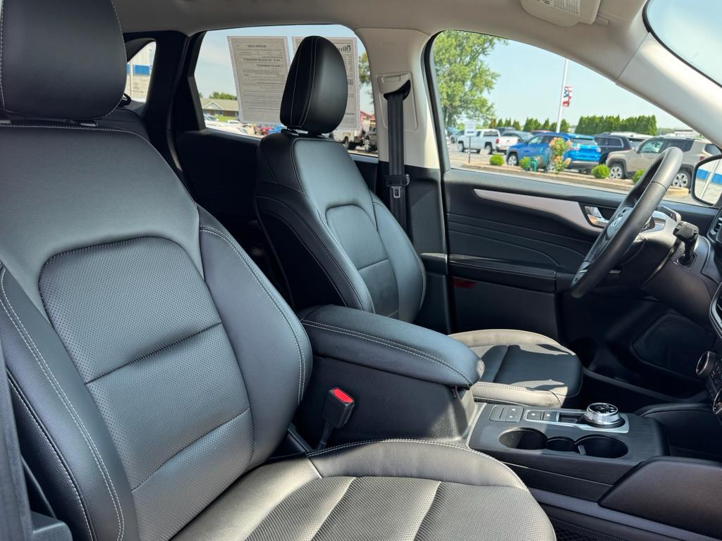 used 2022 Ford Escape car, priced at $26,503