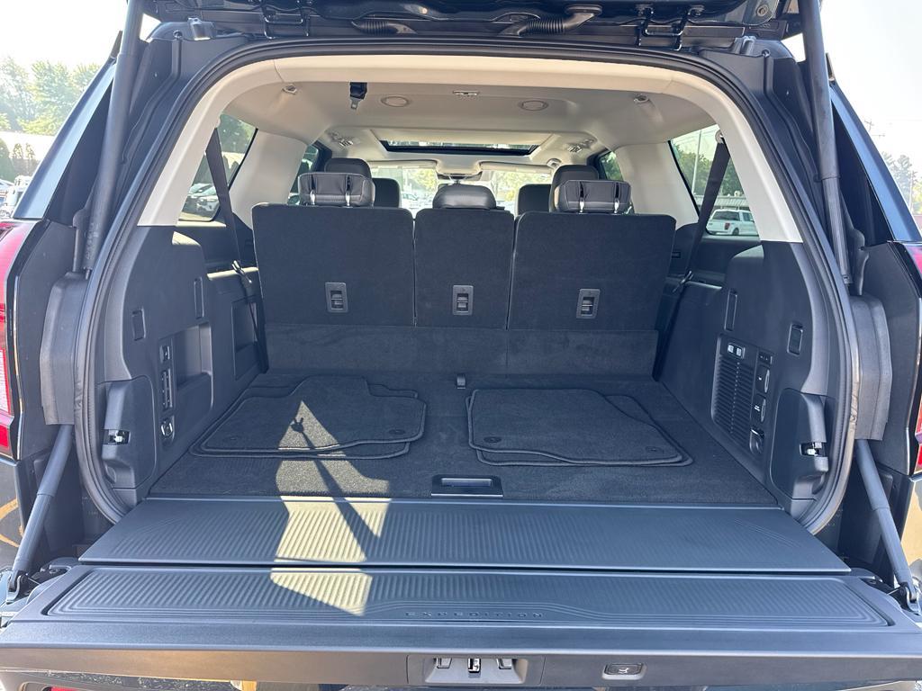 new 2025 Ford Expedition Max car, priced at $75,225