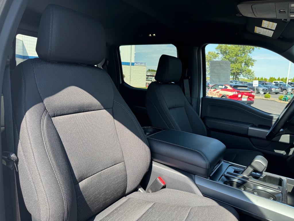 new 2025 Ford F-150 car, priced at $58,700
