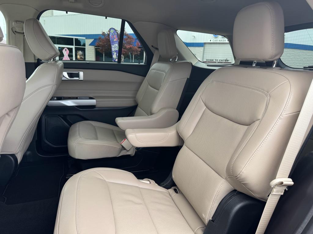 used 2022 Ford Explorer car, priced at $32,050