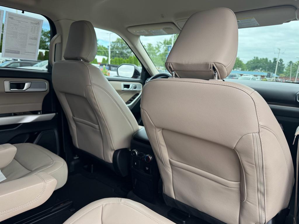 used 2022 Ford Explorer car, priced at $32,050