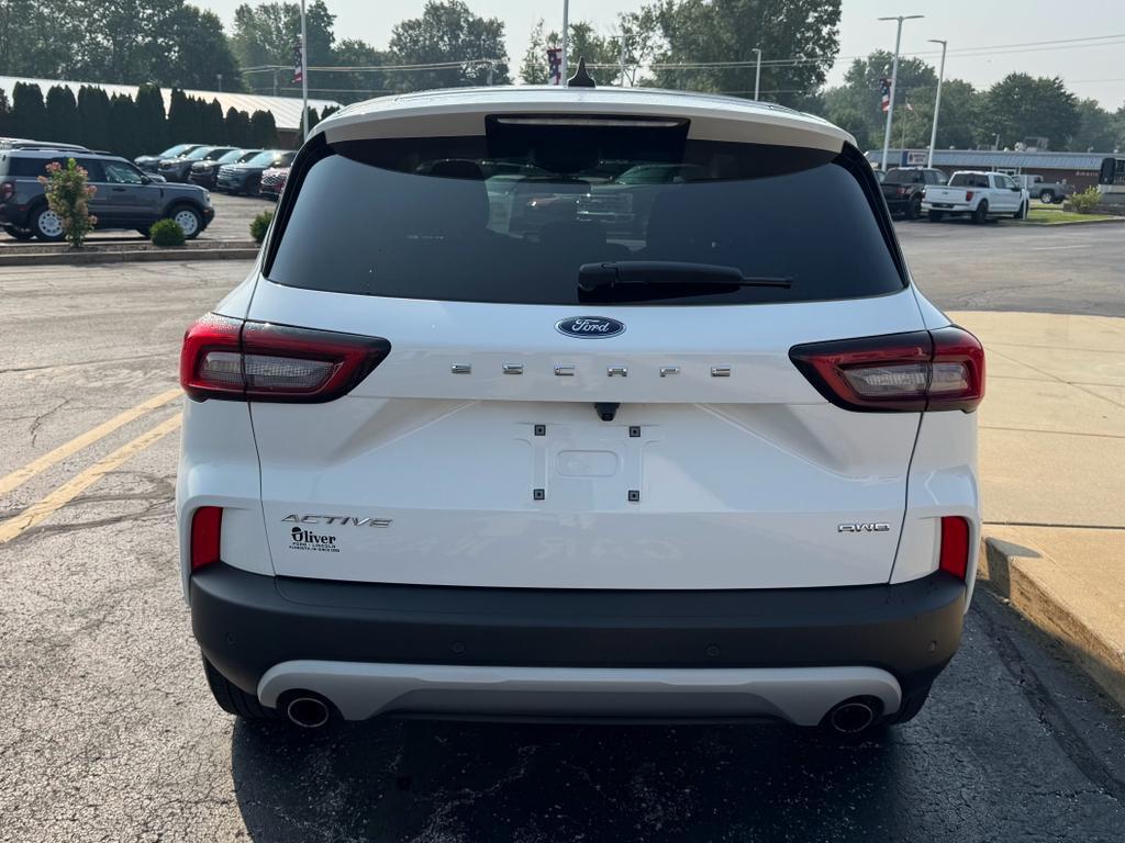used 2023 Ford Escape car, priced at $24,567