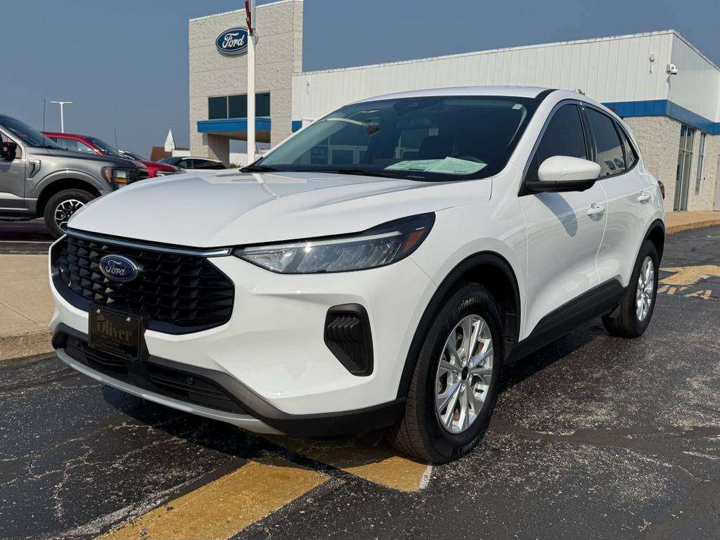 used 2023 Ford Escape car, priced at $24,567