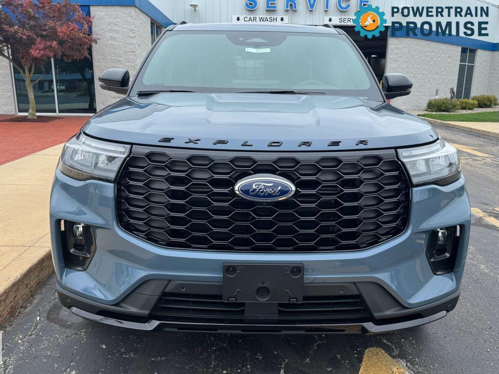 new 2025 Ford Explorer car, priced at $50,460