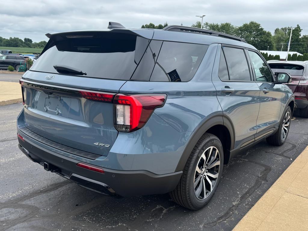 new 2025 Ford Explorer car, priced at $50,460