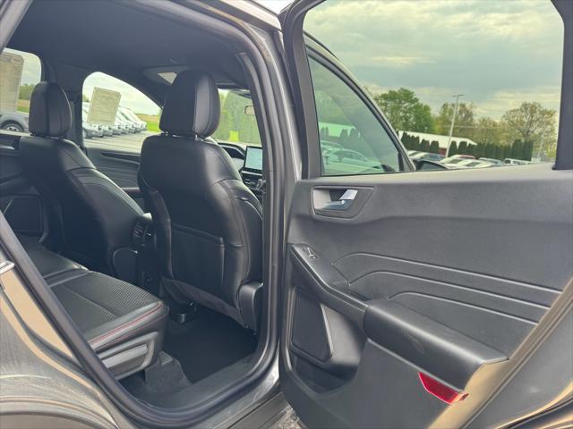 new 2025 Ford Escape car, priced at $32,262