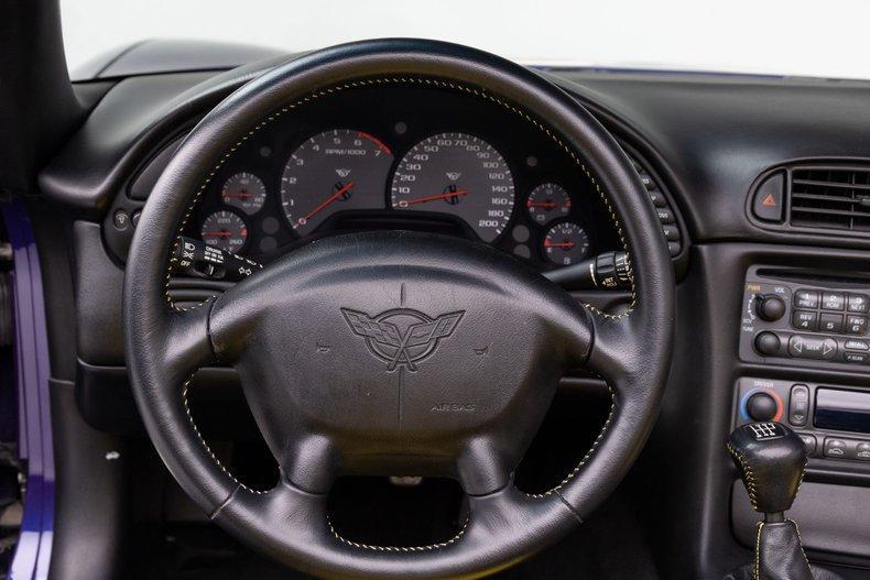 used 1998 Chevrolet Corvette car