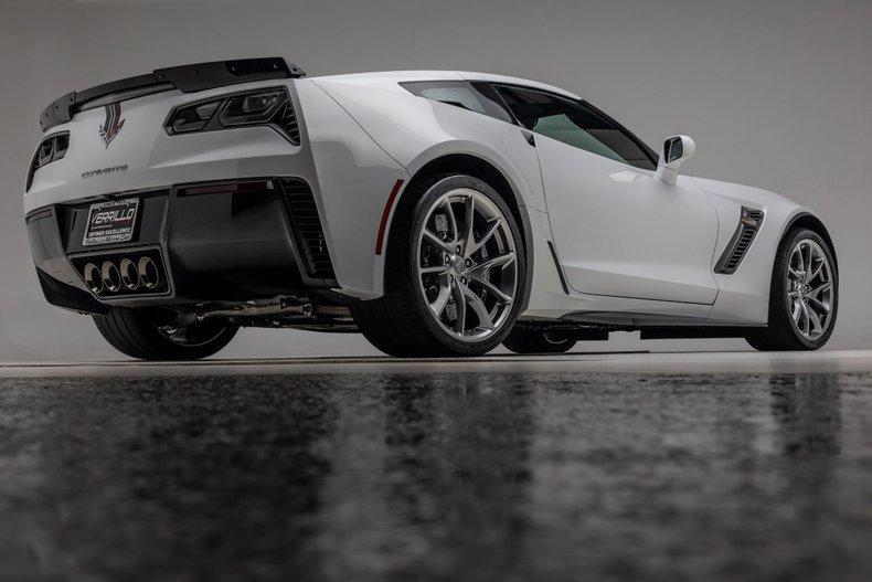 used 2017 Chevrolet Corvette car