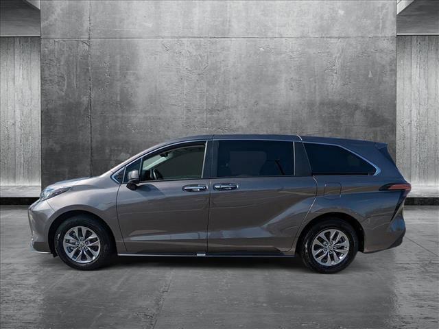 used 2022 Toyota Sienna car, priced at $33,850